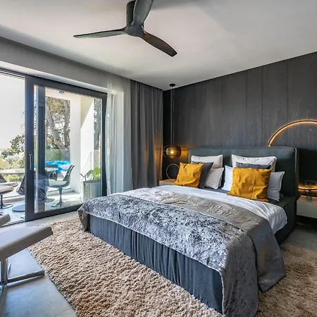 Beautiful In With Sauna Ferienhaus